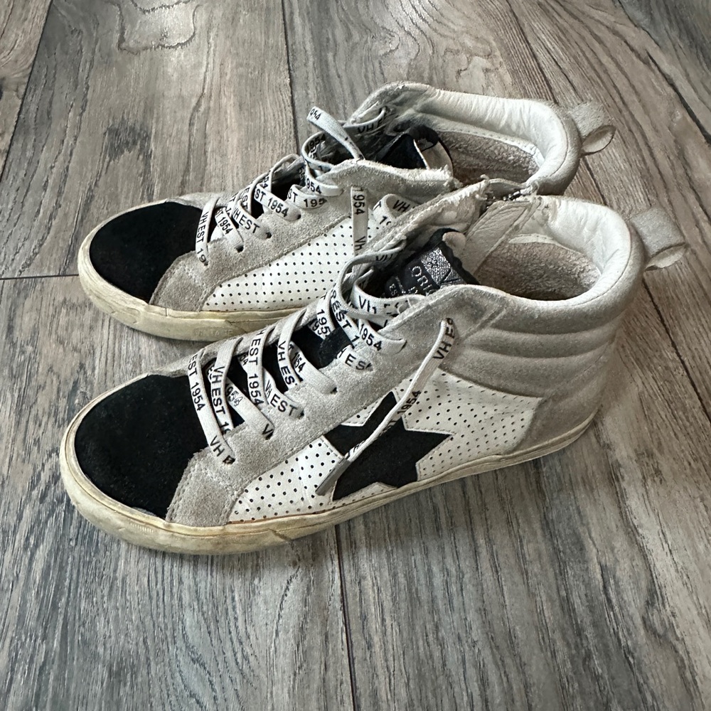 Vintage Havana high top sneakers w side zip, leather, Italian made skater shoe
